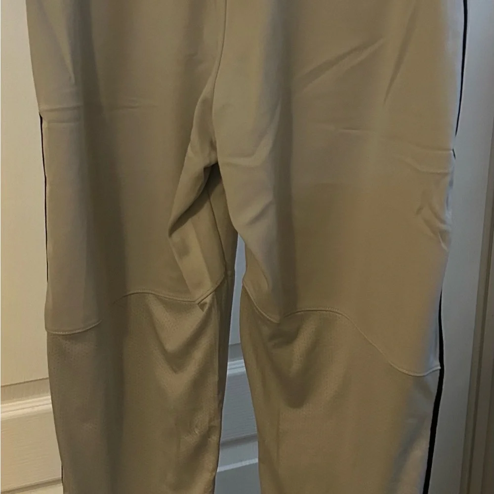 Nike Men's Light Gray Team‎ Pants